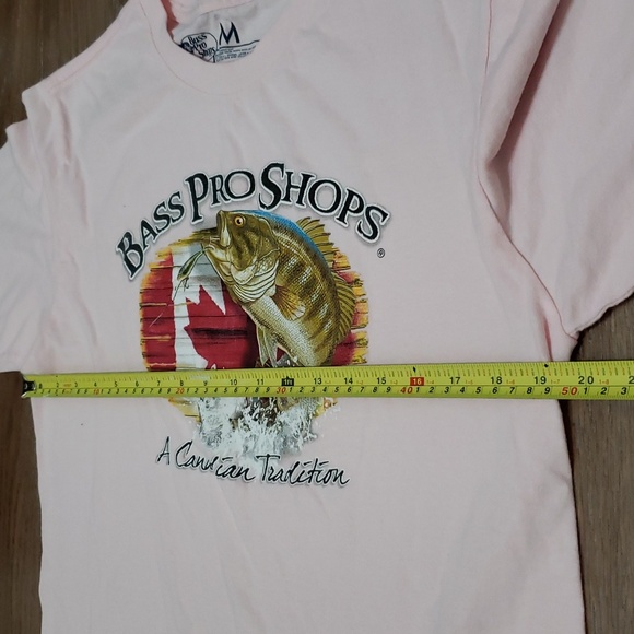 (M) Bass Pro Shops 100% Cotton Pastel Graphic Logo Oversized Fit Farm Fishing - Picture 5 of 6